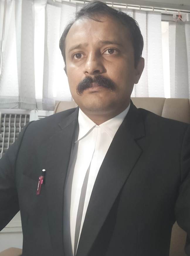 Advocate Hardik Soni  Lawyer
